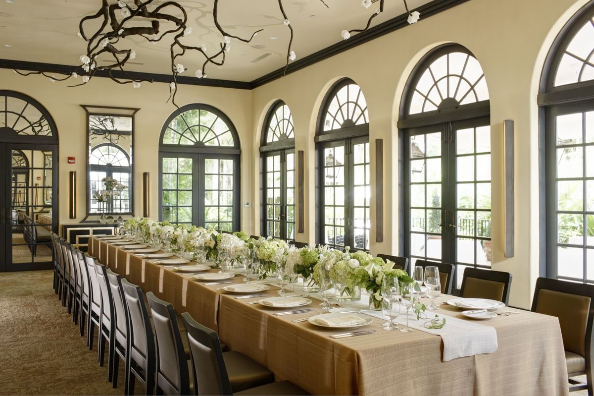 The dining table arranged in Conservatory at Brazilian Court 